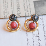 Two earrings in one vintage in 18K gold and silver with coral and diamonds, 70s