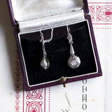 Antique platinum earrings with old cut diamonds (0.40ctw approx.) And huit-huit cut diamonds, 30s / 40s
