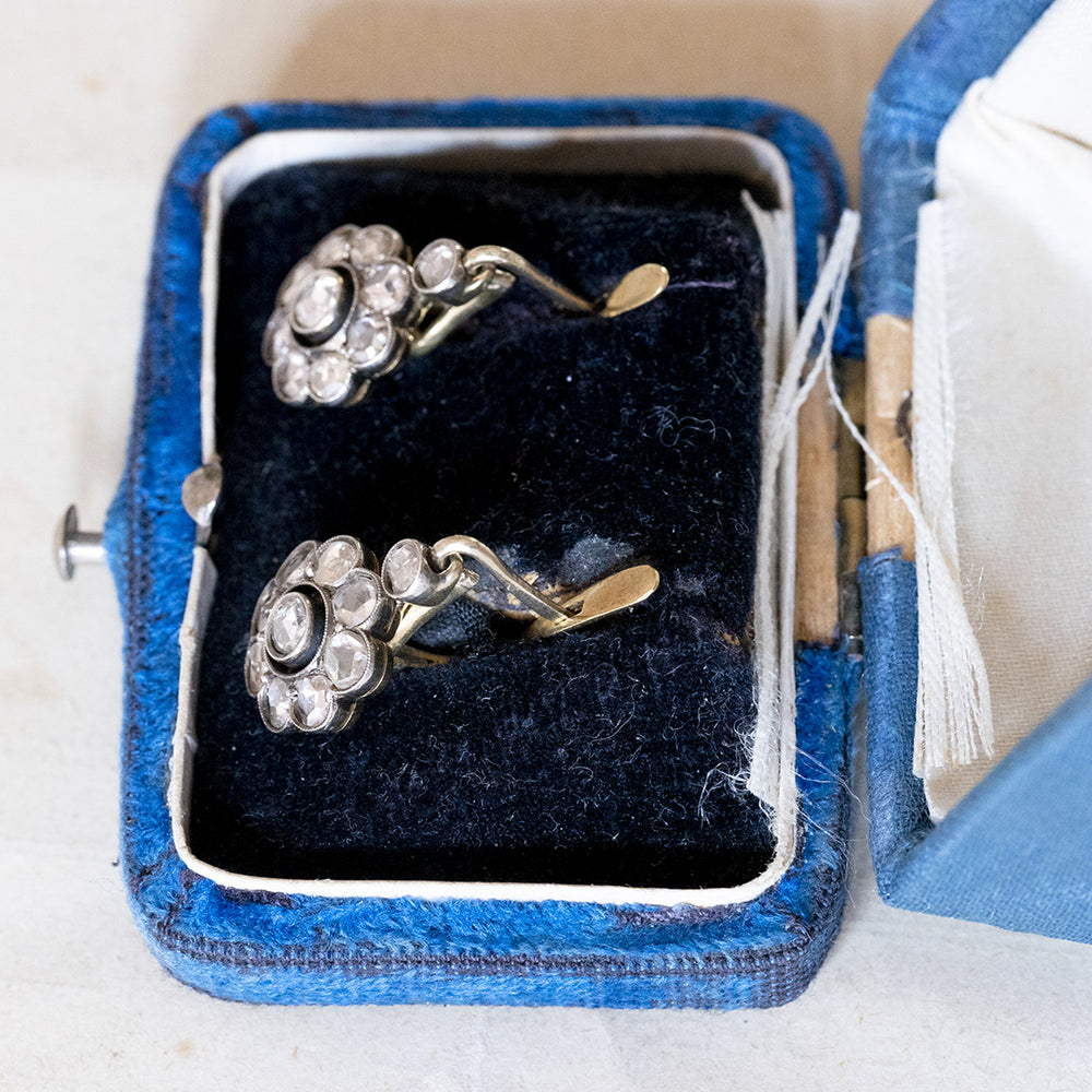 Boucle D'Oreille Ancienne En Argent - Antiquité - Occasion