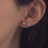 18K white gold light point with brilliant cut diamonds (0.15ctw)