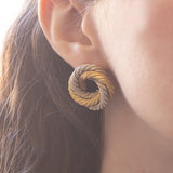 Vintage two-tone 18K gold earrings, 70s