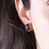Vintage-Ohrringe aus 18-karätigem Gold mit violetten Saphiren, 50er Jahre – Antichità Galliera