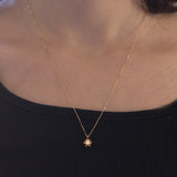 Point of Light Halskette aus 18 Karat Gelbgold mit 0.29 ct Altschliffdiamant