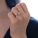 Solitaire in 18K white gold with a brilliant cut diamond of approx. 0.30 ct, 40s