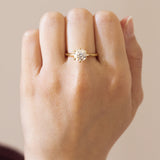 Solitaire in 18K gold with 1.67ct brilliant cut diamond