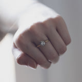 Antique 14K white and yellow gold solitaire with brilliant cut diamond (approx. 0.30 ct), 10s / 20s