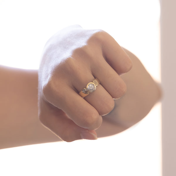Solitario vintage in oro 14K con diamante di taglio brillante (0.80ct ca.), anni '70