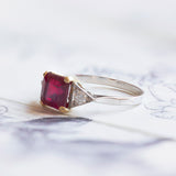 New ring in 18K gold with ruby ​​(2.23ct) and diamonds (0.15ctw)