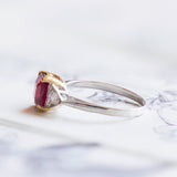 New ring in 18K gold with ruby (2.23ct) and diamonds (0.15ctw)