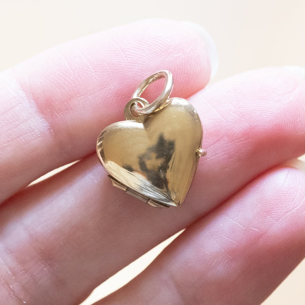 Pendentif ancien cadre photo coeur en or 8K, 1940