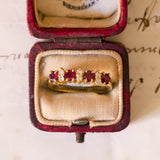 Anillo vintage de oro de 18 quilates con rubíes y diamantes (0.12ctw aprox.), años 60/70