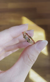 Coppia di anelli vintage in oro 18K con diamanti (0.08ctw ca.), anni ‘70