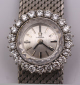 Lady Omega Armbanduhr aus 18 Karat Weißgold mit Diamanten im Brillantschliff. 60er Jahre - Antichità Galliera