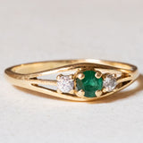 Trilogy vintage in oro 18K con smeraldo e diamanti (0.10ctw ca.), anni ‘70