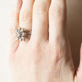 Vintage Gänseblümchenring aus 18 Karat Weißgold mit Diamanten (ca. 0.31 ctw), 60er Jahre