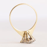 Vintage Ring aus 14 Karat Gelbgold und Weißgold mit Halbmond-Diamanten im Brillantschliff (ca. 0.26 Karat), 70er Jahre