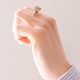 Vintage Ring aus 14 Karat Gelbgold und Weißgold mit Halbmond-Diamanten im Brillantschliff (ca. 0.26 Karat), 70er Jahre