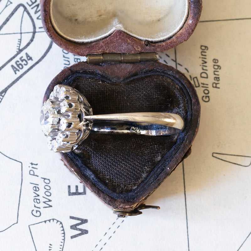 Anello a margherita vintage in oro bianco 18K con diamanti (1ctw ca.), anni ‘60