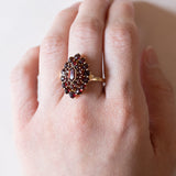 Los mit Vintage-Ring aus 10-karätigem Gold mit Granaten und Anhänger aus 8-karätigem Gold mit Granaten und Perle, 60er/70er Jahre