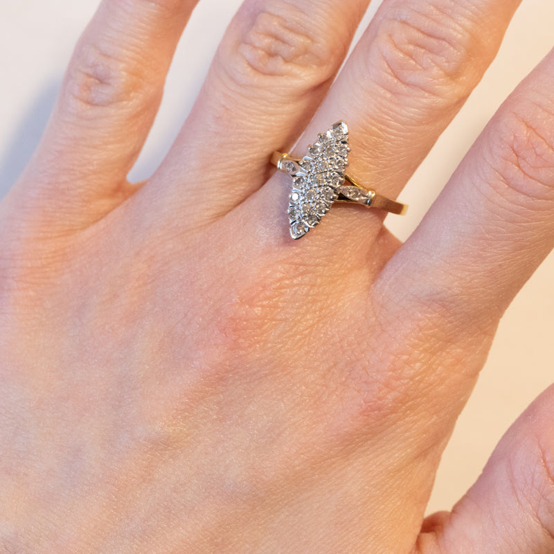 Pierre Moissanite Navetta (marquise) - 18.55 Carats, Taille Brillante, Neuve