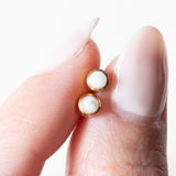 Vintage Ohrringe aus 18 Karat Gelbgold mit Nachahmungsperlen, 60er Jahre