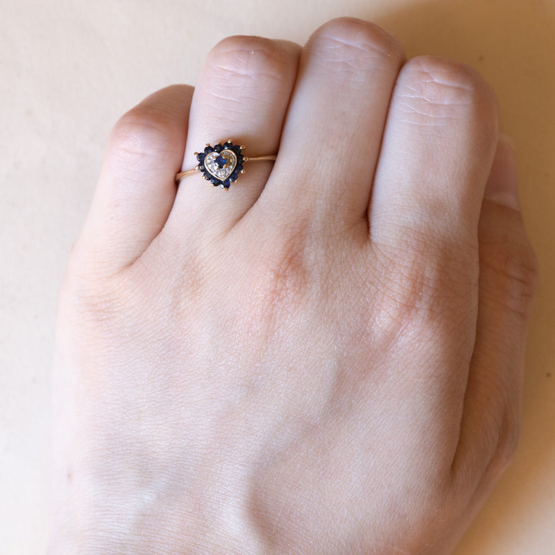 Vintage heart ring in 18K gold with topazes and diamond, 60s 70s