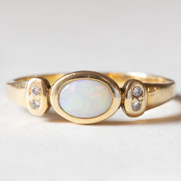 Anello vintage in oro 14K con opale e diamanti, anni ‘60/‘70