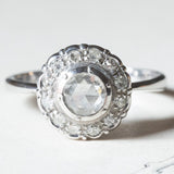 Vintage Gänseblümchenring aus 18 Karat Weißgold mit Diamanten (ca. 0.79 ctw), 50er Jahre