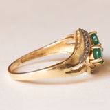 Vintage contrarié ring in 14K gold with emeralds and diamonds, 60s