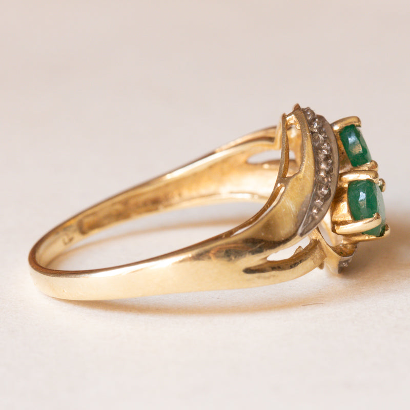 Vintage contrarié ring in 14K gold with emeralds and diamonds, 1960s