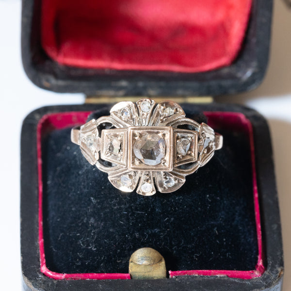 Anello Art Nouveau in oro 14K e argento con diamanti di taglio rosetta, anni ‘20