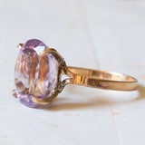 Vintage 18K gold cocktail ring with light purple amethyst, 60s
