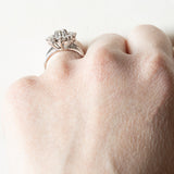 Vintage Gänseblümchenring aus 18 Karat Weißgold mit Diamanten (ca. 0.31 ctw), 60er Jahre