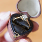 Solitaire in 18K gold with a brilliant cut diamond of approx. 0.15 ct, 1940s