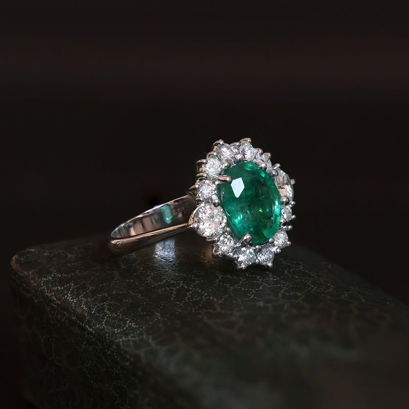 Le diamant taille émeraude - Ma Bague de Fiançailles Le diamant taille émeraude - Ma Bague de Fiançailles