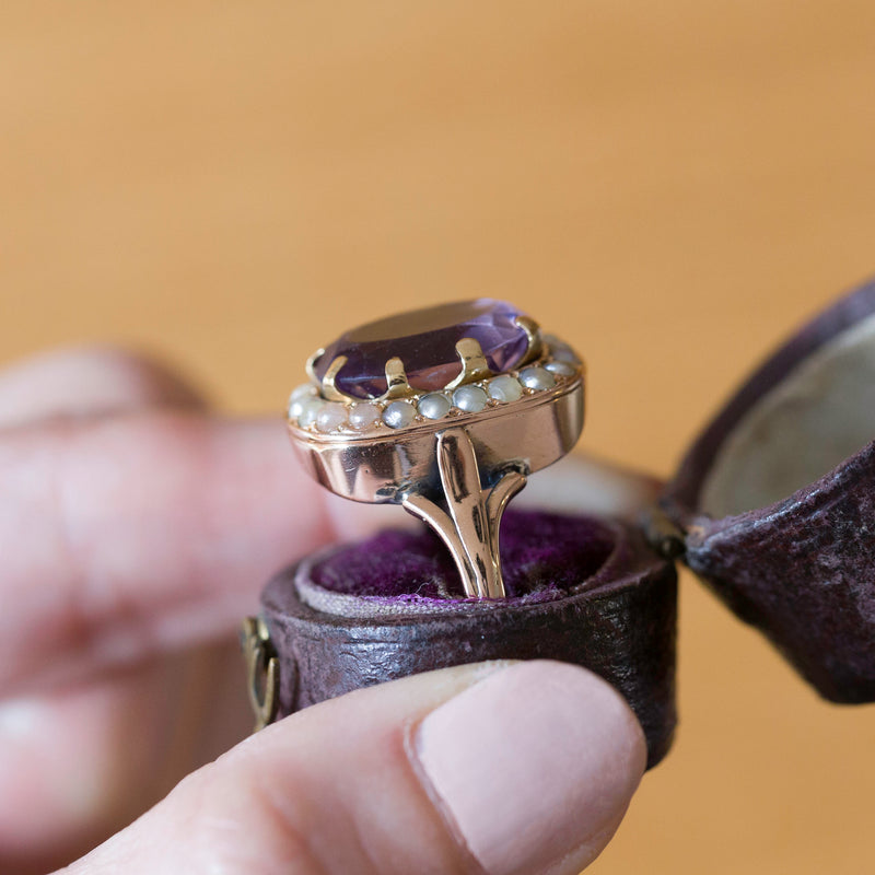 Vintage 18K gold daisy ring with amethysts and beads, 1950s