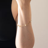 Bracelet vintage semi-rigide en or 14 carats avec perles, années 70