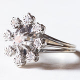 Vintage Gänseblümchenring aus 18 Karat Weißgold mit Diamanten (ca. 0.31 ctw), 60er Jahre
