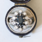 Anello vintage a margherita in oro bianco 18K con topazio e diamanti (0.60ctw ca.), anni ‘60/‘70