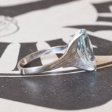 Винтажное кольцо из белого золота 18 карат с аквамарином, 70-е/80-е годы