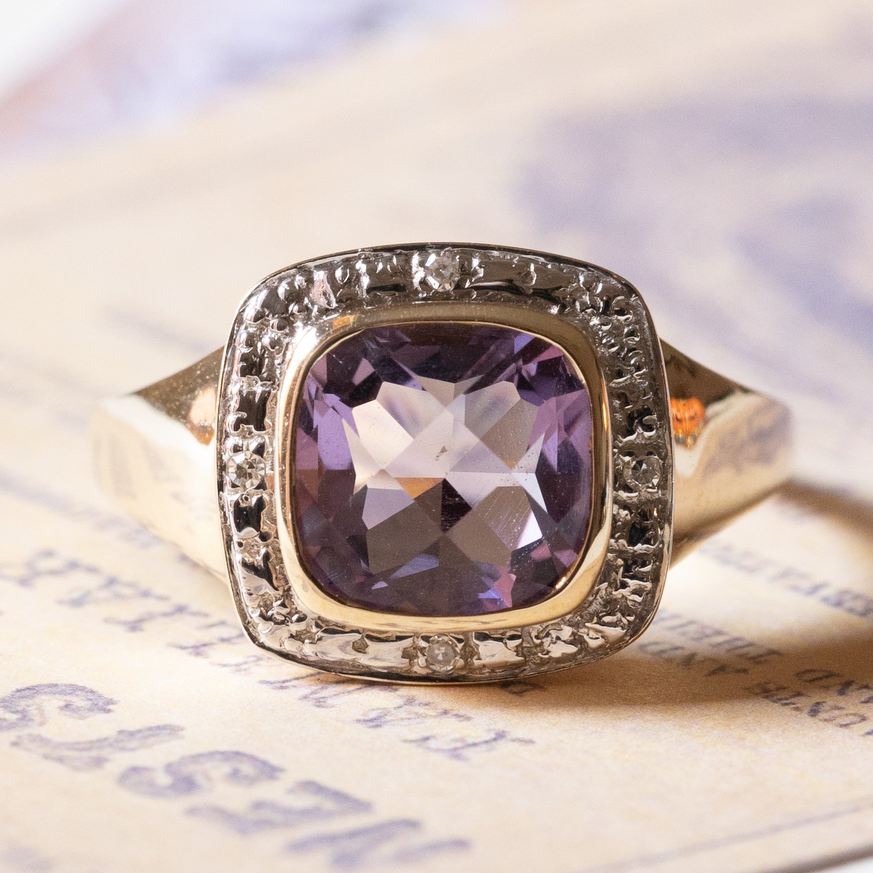 🔮 Vintage 9K gold ring with amethyst and diamonds, 70s - Antichità Galliera