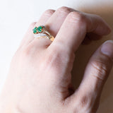 Vintage contrarié ring in 14K gold with emeralds and diamonds, 60s