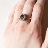 Vintage Ring aus 14 Karat Weißgold mit Saphiren (ca. 1.15 ct) und Diamanten (ca. 0.12 ctw), 70er Jahre