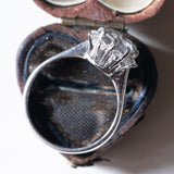 Vintage Gänseblümchenring aus 18 Karat Weißgold mit Diamanten (Mitte ca. 1.55 ct), 70er/80er Jahre