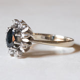 Vintage Ring aus 14 Karat Weißgold mit Saphiren (ca. 1.15 ct) und Diamanten (ca. 0.12 ctw), 70er Jahre