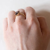 Anello vintage in oro 18K con granato, anni ‘50