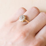 Antique 18K gold daisy ring with diamonds, 30s / 40s