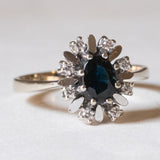 Vintage Ring aus 14 Karat Weißgold mit Saphiren (ca. 1.15 ct) und Diamanten (ca. 0.12 ctw), 70er Jahre