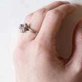 Vintage Gänseblümchenring aus 18 Karat Weißgold mit Diamanten (ca. 0.30 ctw), 60er Jahre