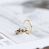 Vintage 14K gold ring with teardrop cut diamond (0.58ct), 70s